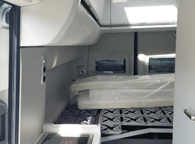 Campingplads Exclusiv Luxury Camping In Brand New Vw Grand California 600 Tenerife Is In Your Hands *